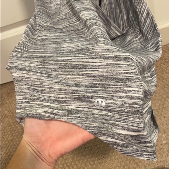 LULULEMON built in bra strappy tank (loose fit) - Picture 3 of 3